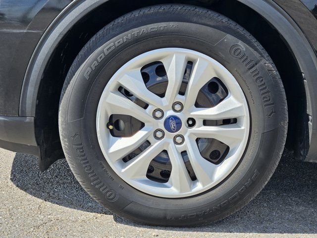Used 2020 Black Ford S image 10