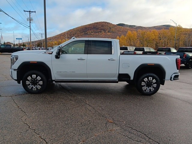 2026 Gmc Sierra 2500 HD Denali photo 3