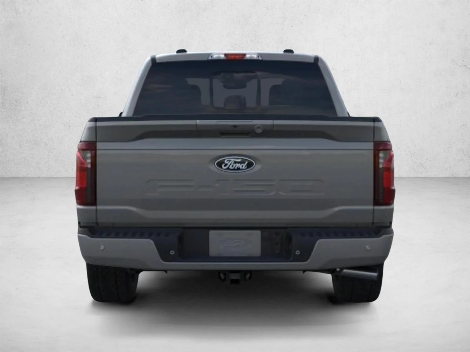 New 2026 Carbonized Gray Metallic Ford XLT image 5