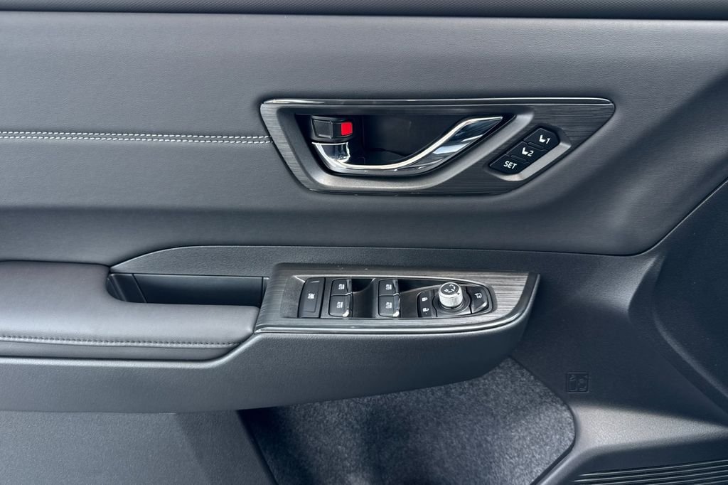New 2026 ICE SILVER METALLIC Subaru Touring XT image 13