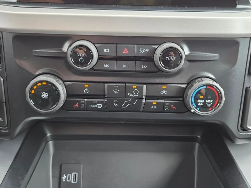 New 2026 Carbonized Gray Metallic Ford F-350® XLT image 42