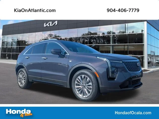 2024 Cadillac XT4 Premium Luxury