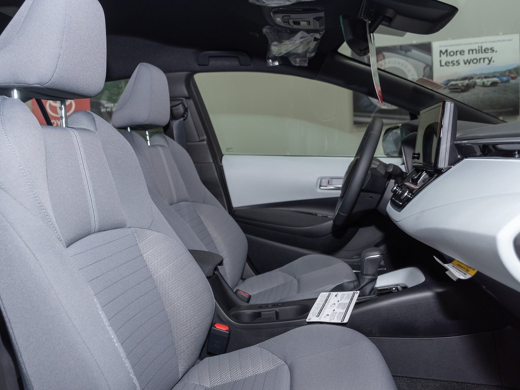 2026 Toyota Corolla SE - Photo 21