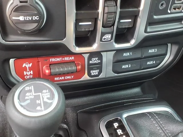 Used 2025 Blue Jeep Rubicon image 6