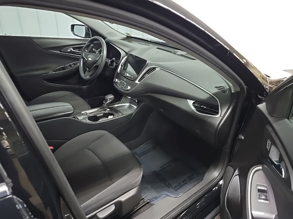 Used 2023 Black Chevrolet LT image 15
