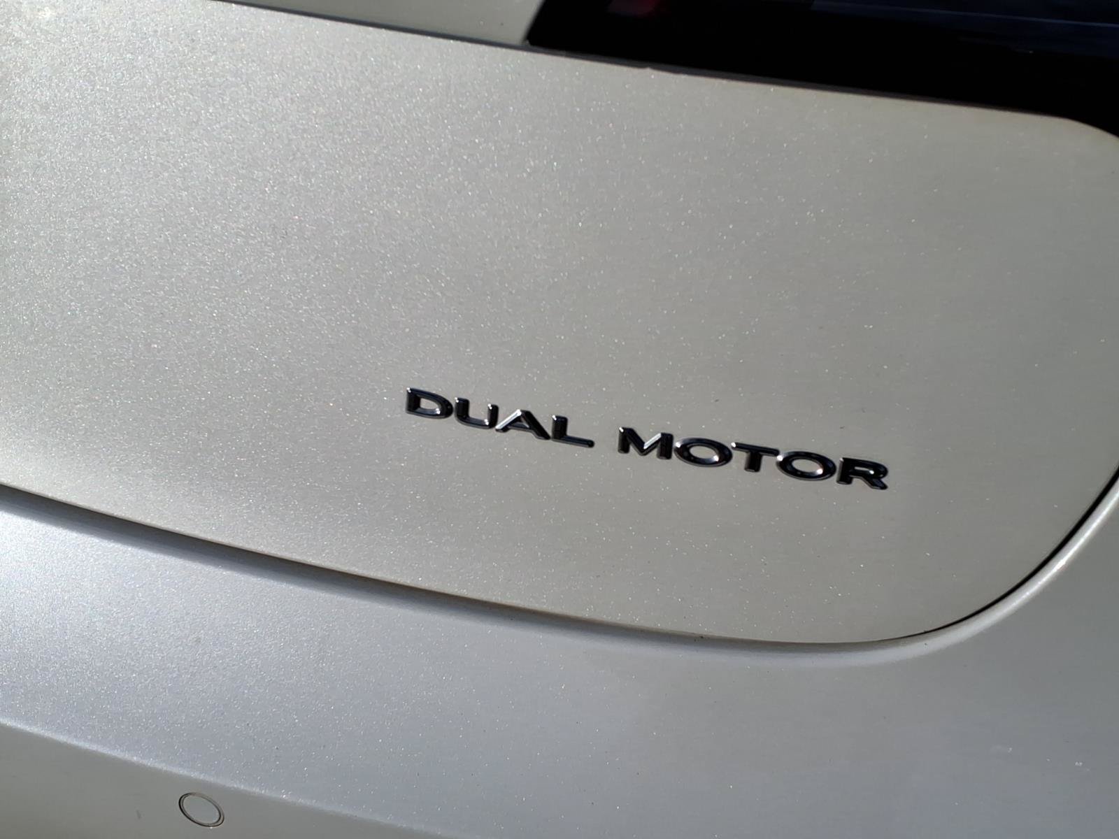 Used 2022 Pearl White Multi-Coat Tesla Long Range image 8