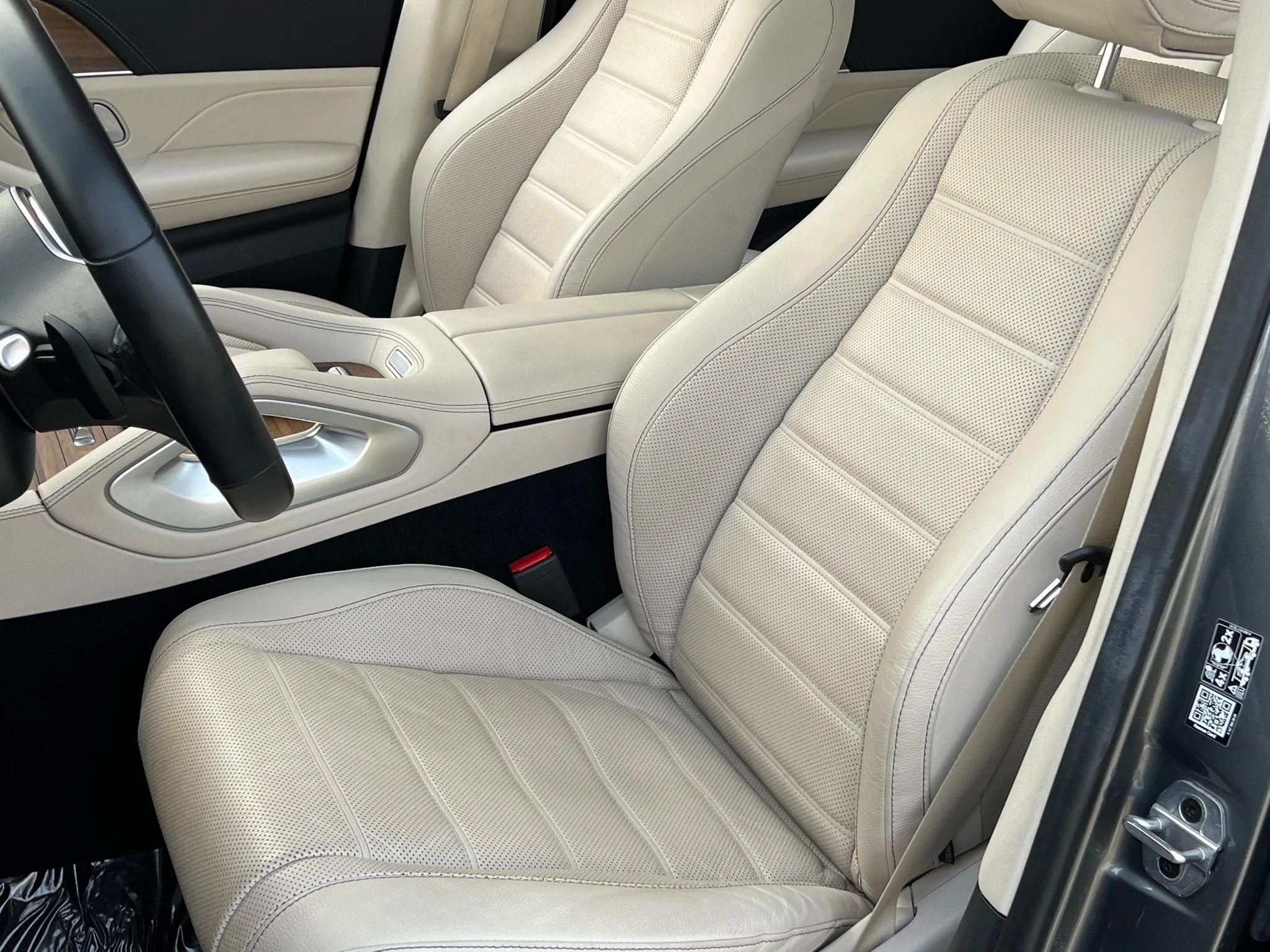 Used 2023 Gray Mercedes-Benz GLS 580 image 4