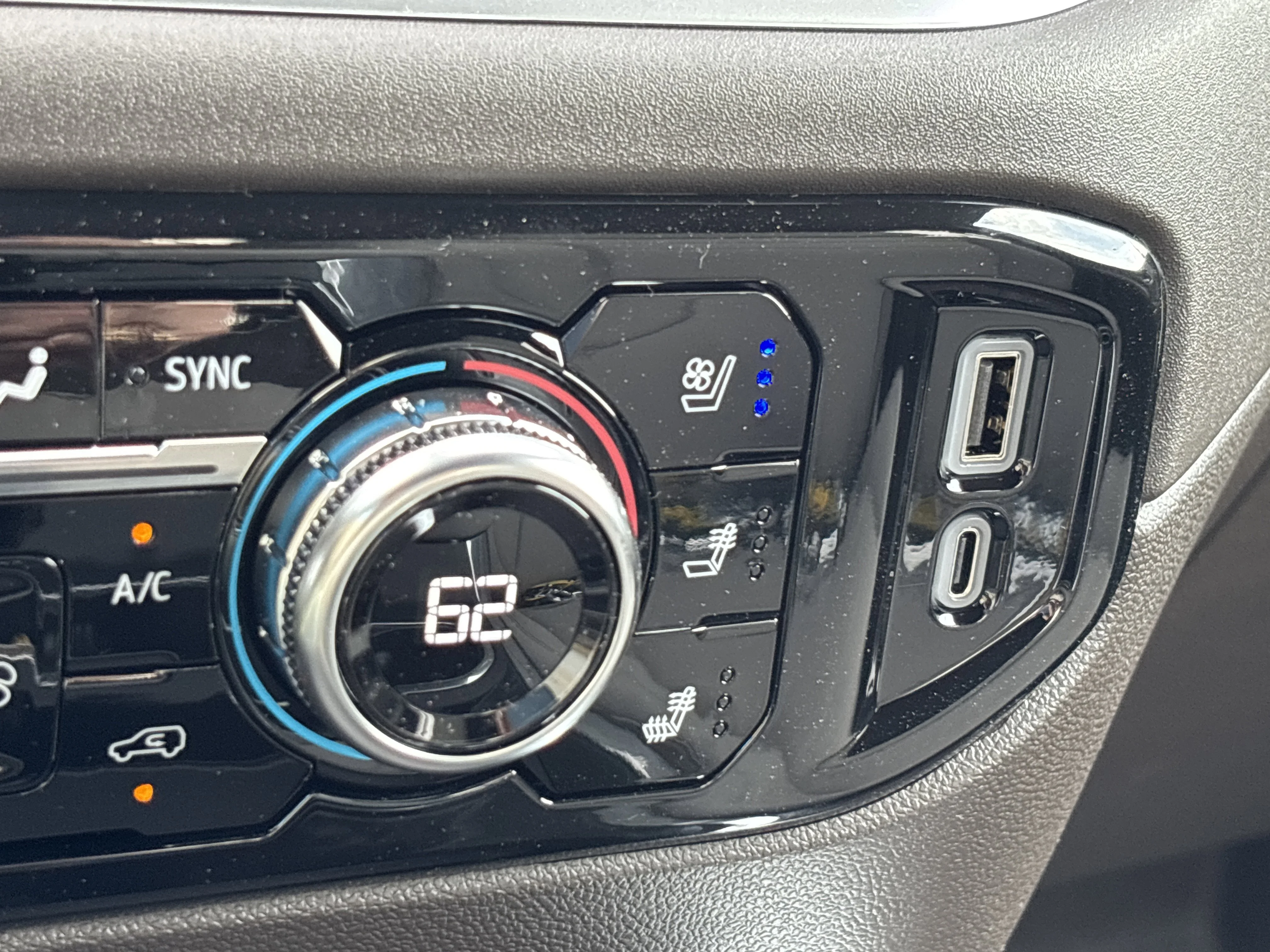 2026 GMC Sierra 2500HD SLT - Photo 40