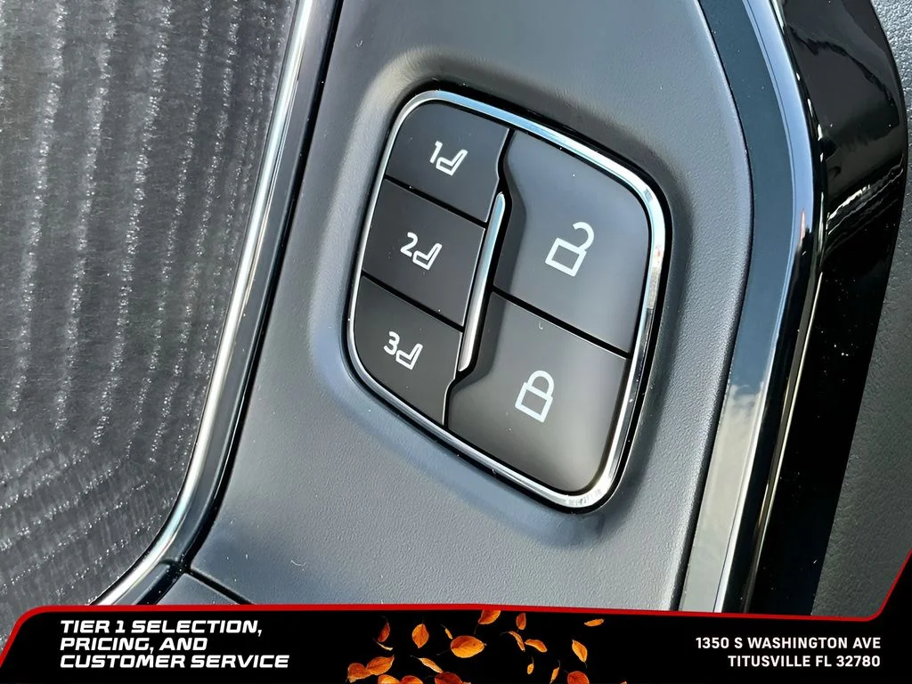Used 2023 Gray Ford Platinum image 17