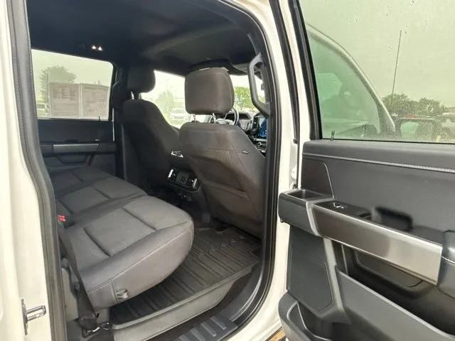 Used 2021 White Ford XL image 32