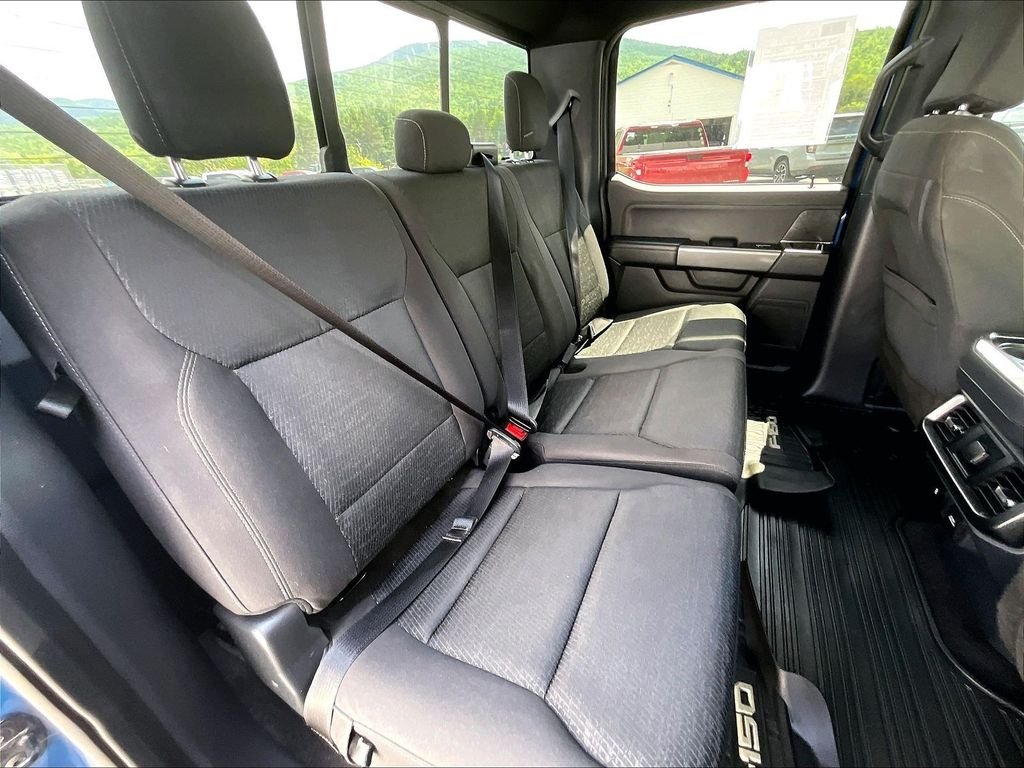 Used 2022 Blue Ford XLT image 16