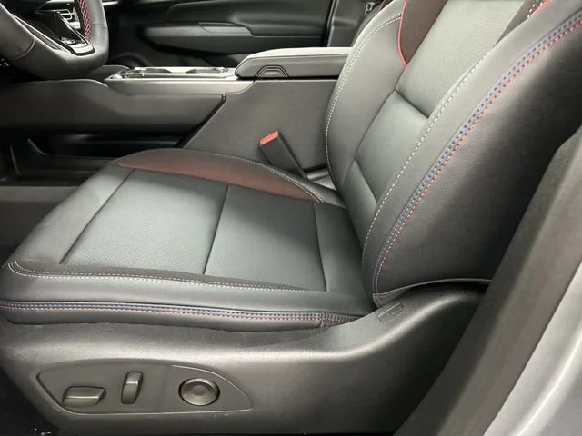 2026 Chevrolet Equinox EV RS - Photo 19