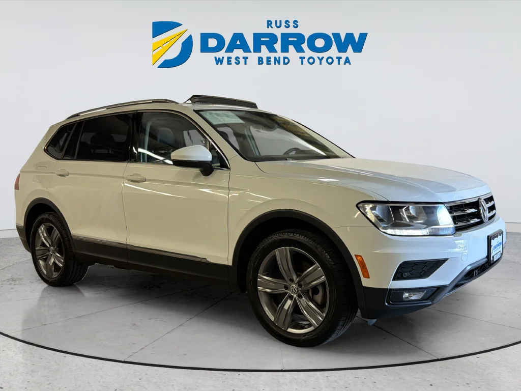 Used 2021 White Volkswagen 2.0T SEL image 7