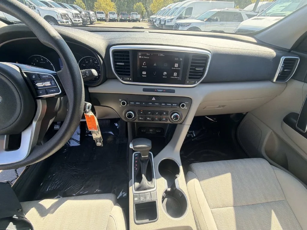 Used 2020 Red Kia LX image 21