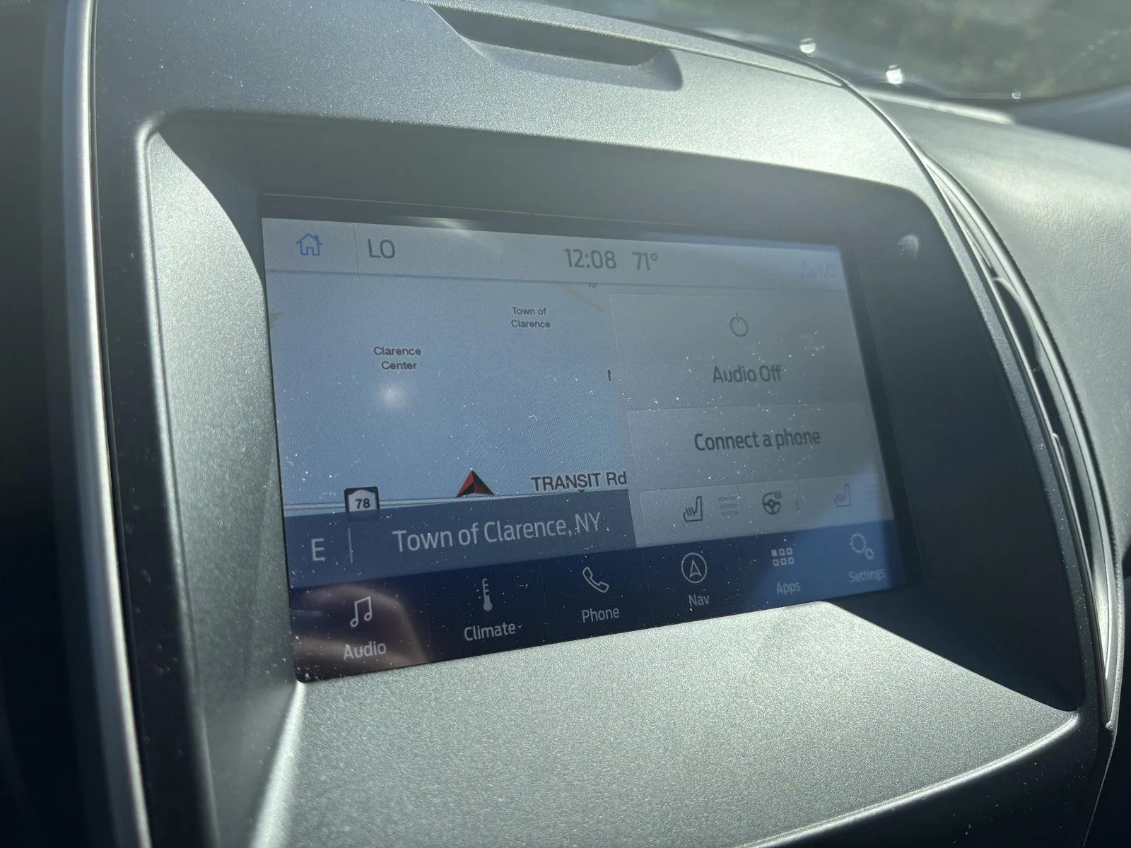 Used 2020 Oxford White Ford SEL image 14