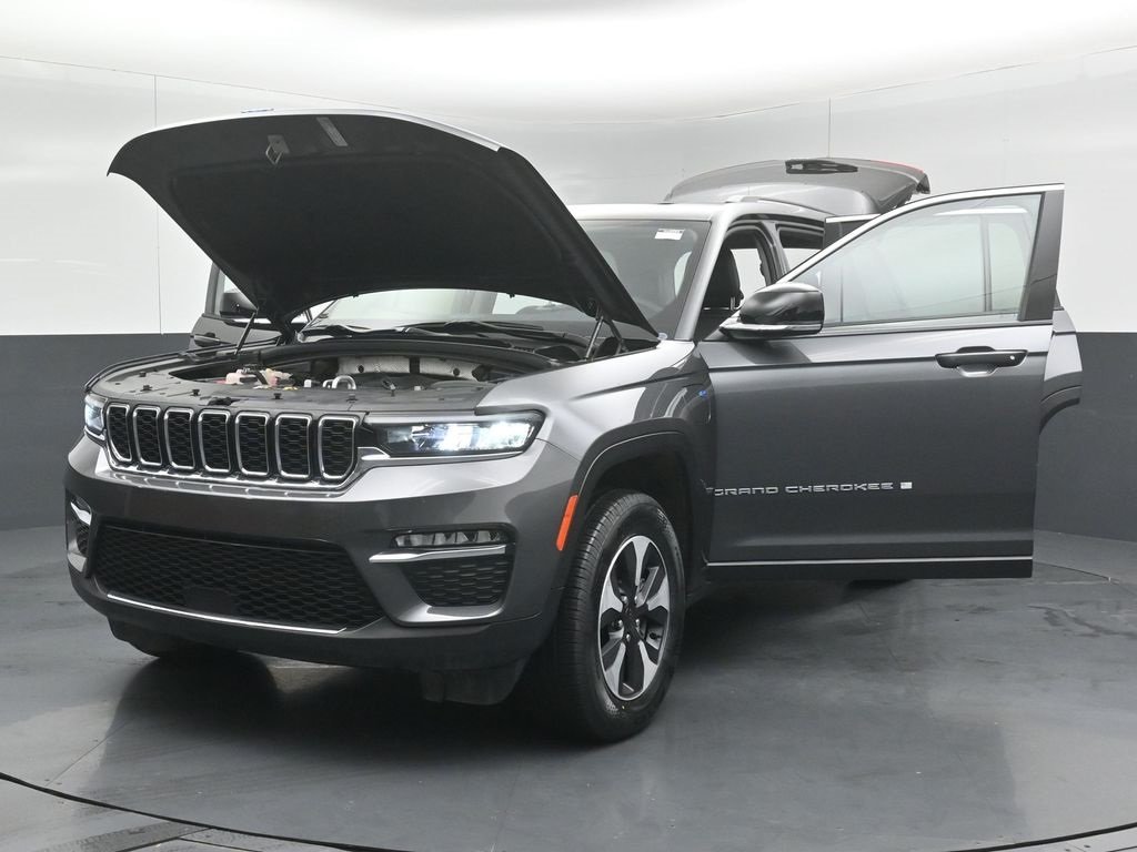 2022 JEEP GRAND CHEROKEE - Image 56