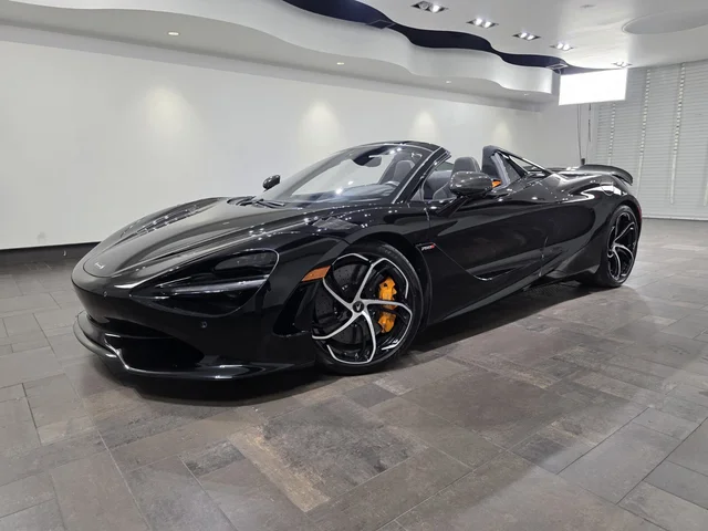 2025 McLaren 750S Spider