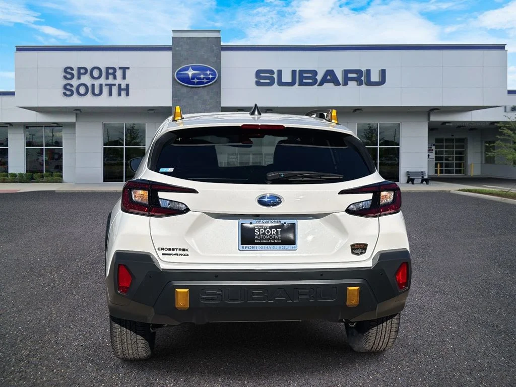 New 2026 CRYSTAL WHITE PEARL Subaru Wilderness image 4