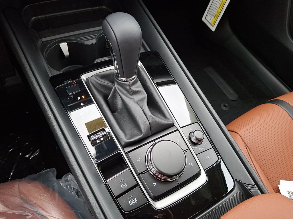 New 2026 Zircon Sand Metallic Mazda 2.5 Turbo Meridian Edition AWD image 10