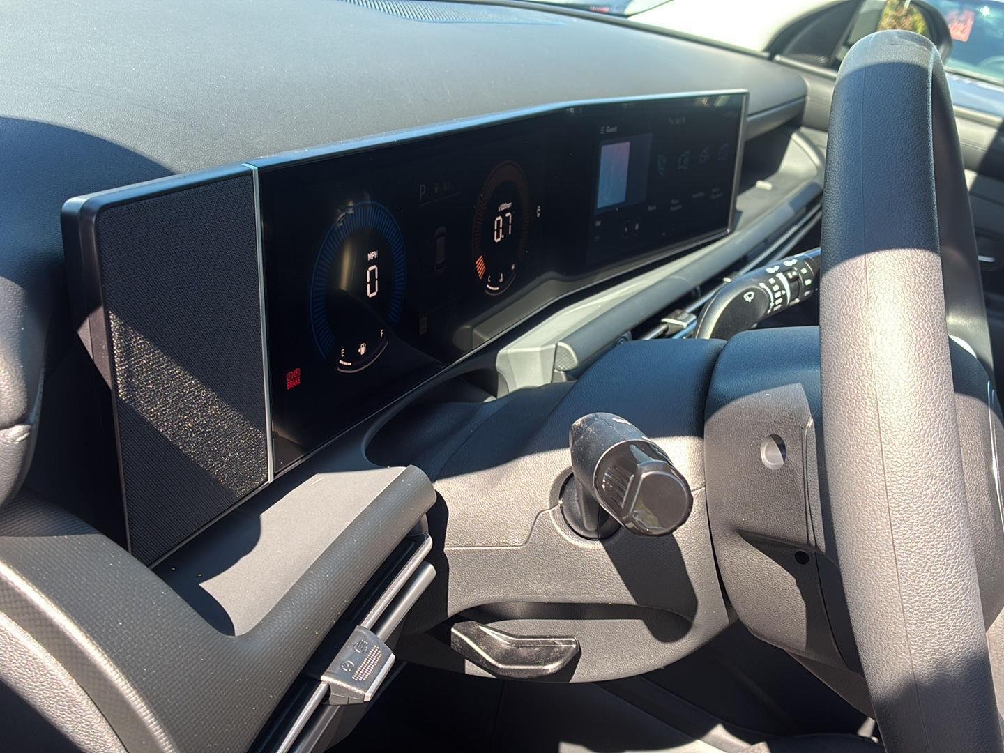 New 2026 Shimmering Silver Hyundai SE AWD image 12
