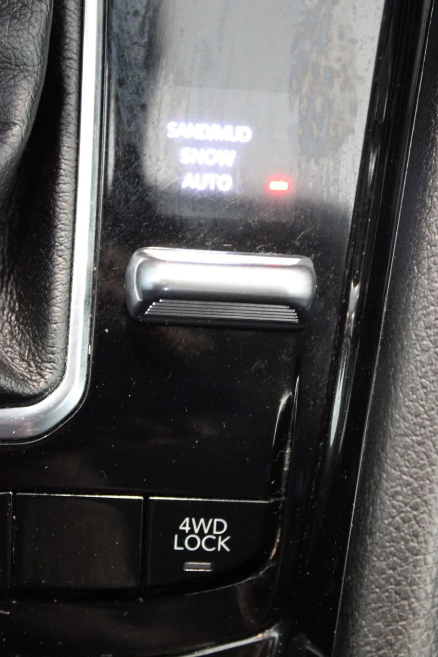Certified Used 2022 Gray Jeep Limited image 17