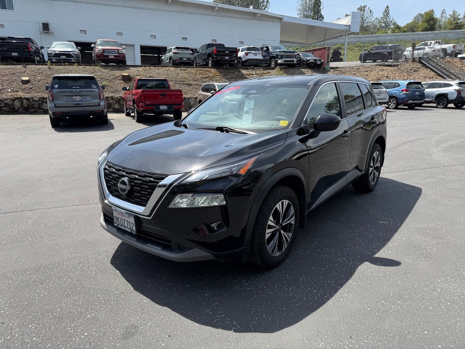 2023 Nissan Rogue SV AWD's photo