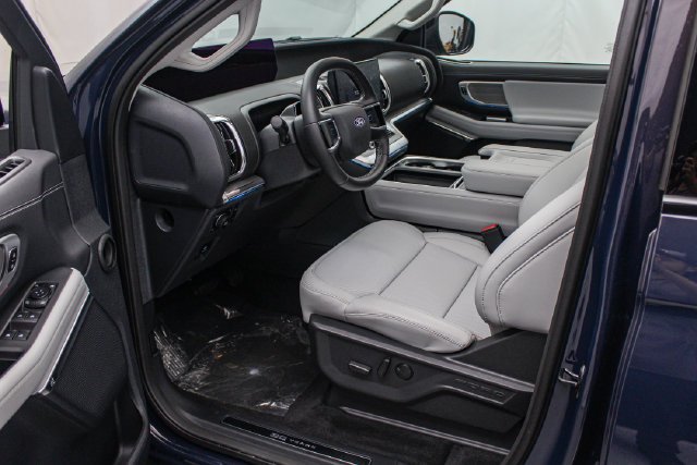 New 2027 Blue Ember Metallic Ford Platinum image 9