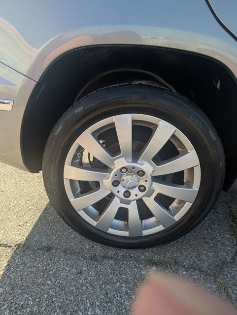 Used 2012 Gray Mercedes-Benz GLK 350 image 34