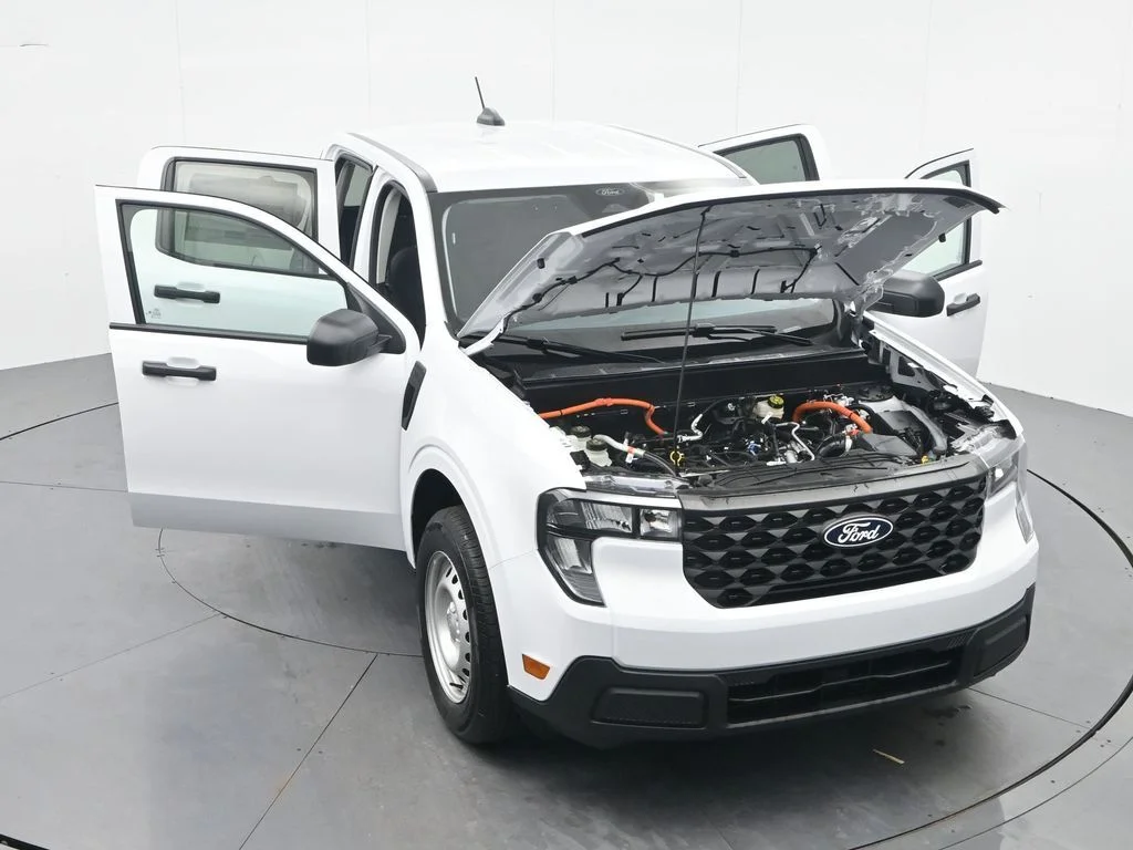 New 2026 White Ford XL image 43