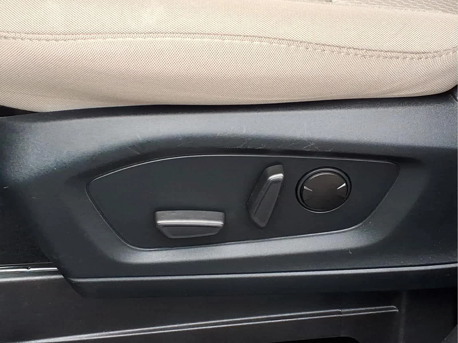 Used 2022 Agate Black Ford XLT image 17