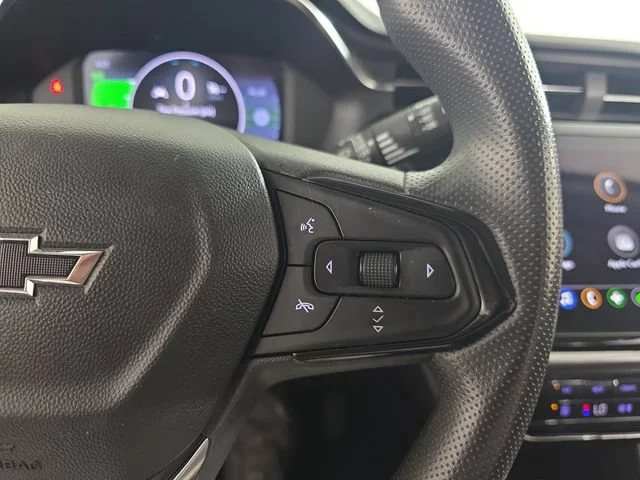 Used 2023 GRAY GHOST METALLIC Chevrolet LT image 14