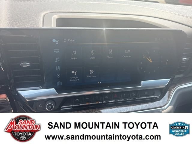 Used 2022  Chevrolet LT Trail Boss image 23