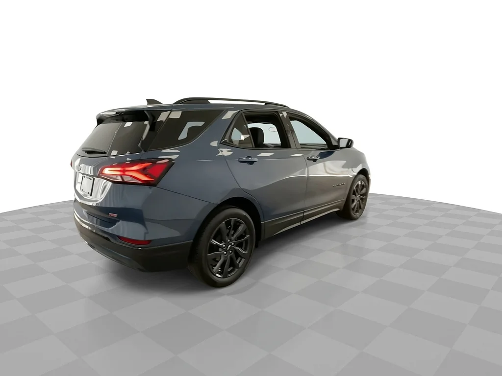 Used 2024 BLUE Chevrolet RS image 9