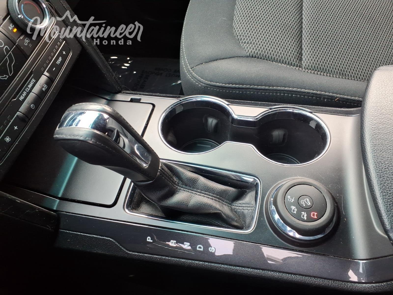 Used 2017 White Gold Ford XLT image 36
