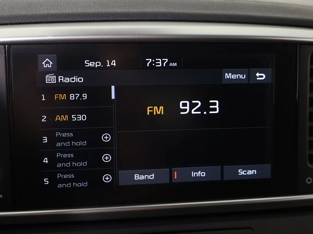 Used 2020 Gray Kia LX image 43