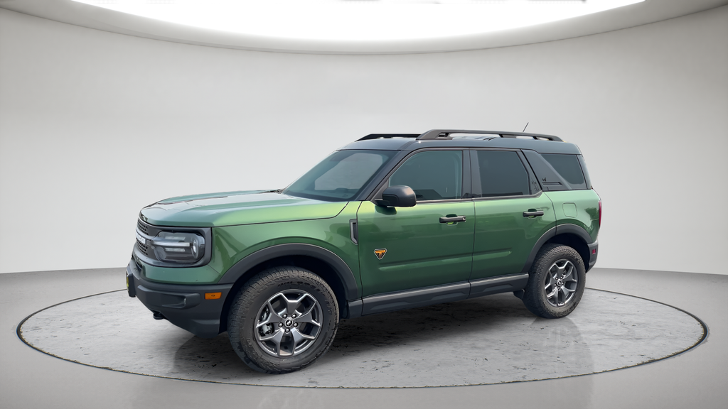 Used 2023 Green Ford Badlands image 10