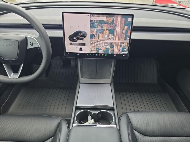 2025 Tesla Model 3 Long Range - Photo 13
