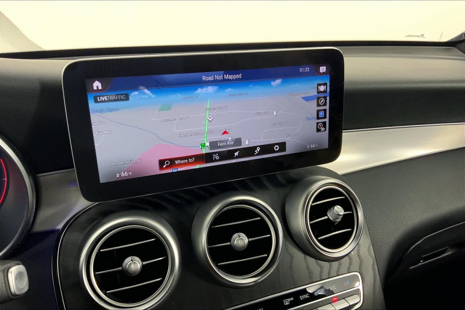 Used 2021 Polar White Mercedes-Benz GLC 300 image 7