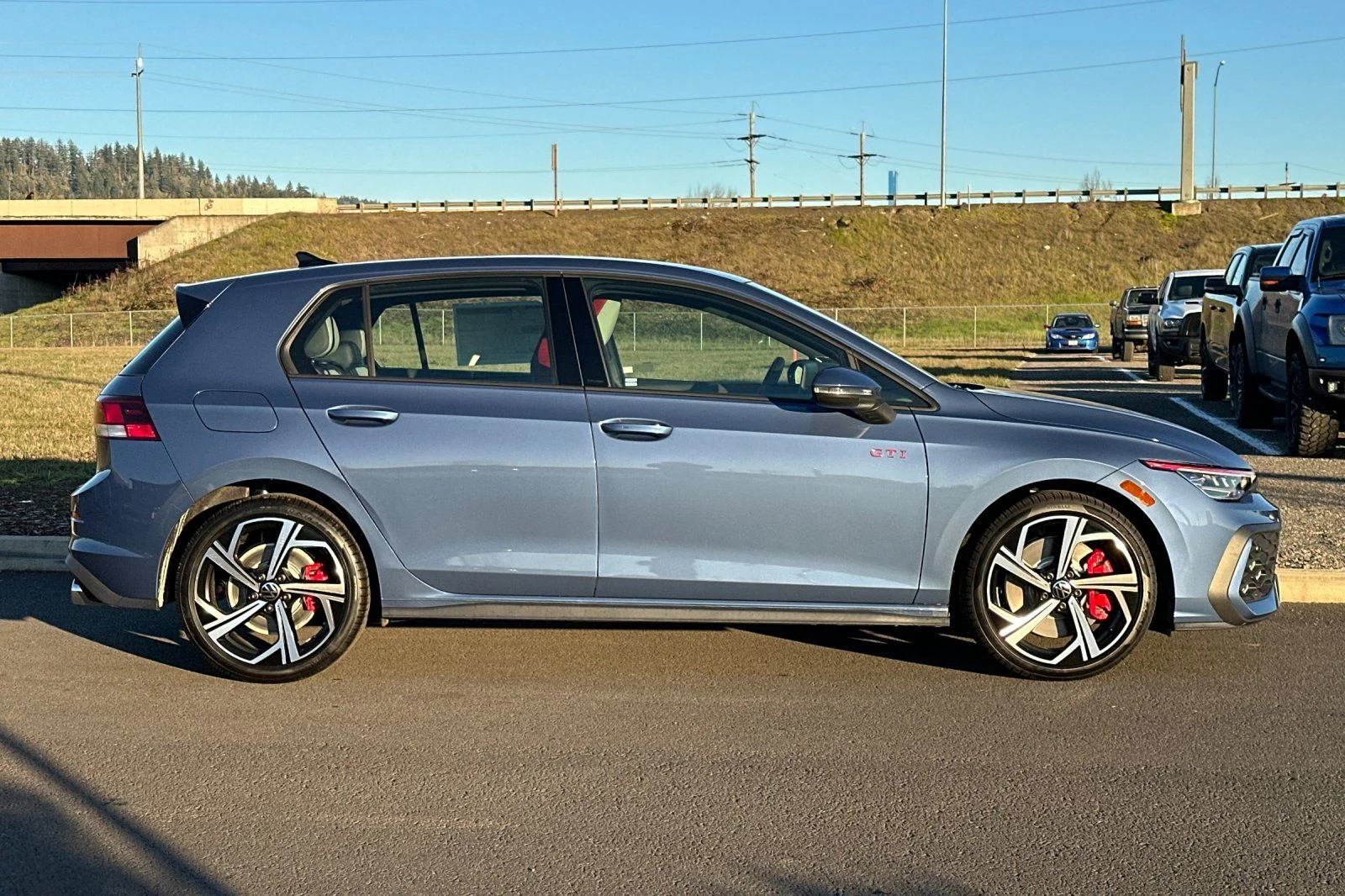 New 2026 Blue Volkswagen 2.0T SE image 2