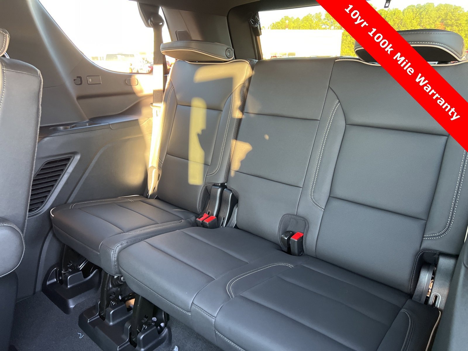 2025 Chevrolet Tahoe Premier - Photo 32