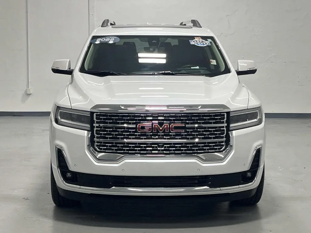 Certified Used 2022 WHITE FROST TRICOAT GMC Denali image 3