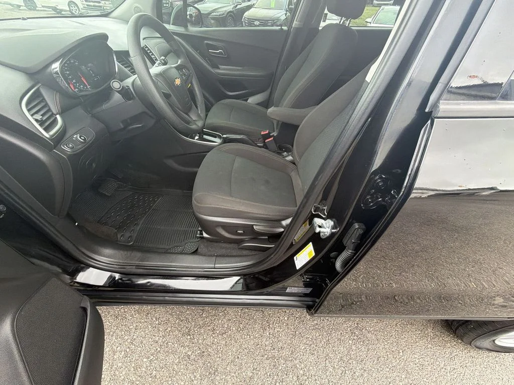 Used 2021 Black Chevrolet LS image 12