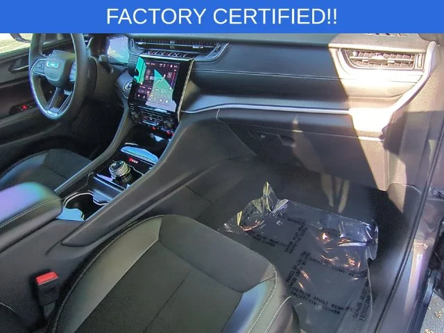 Used 2024 Gray Jeep Altitude X image 37