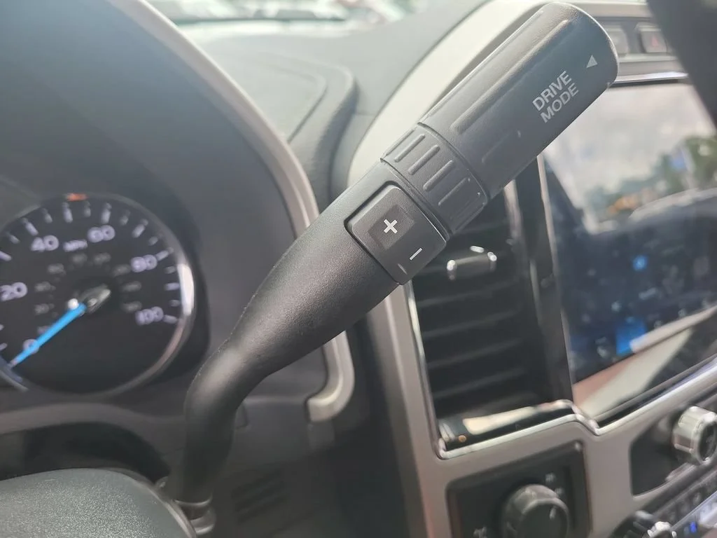 Used 2022 Black Ford LARIAT image 16