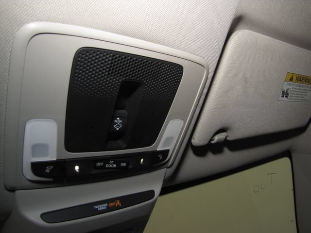 Certified Used 2025 Platinum White Pearl Honda EX-L image 8