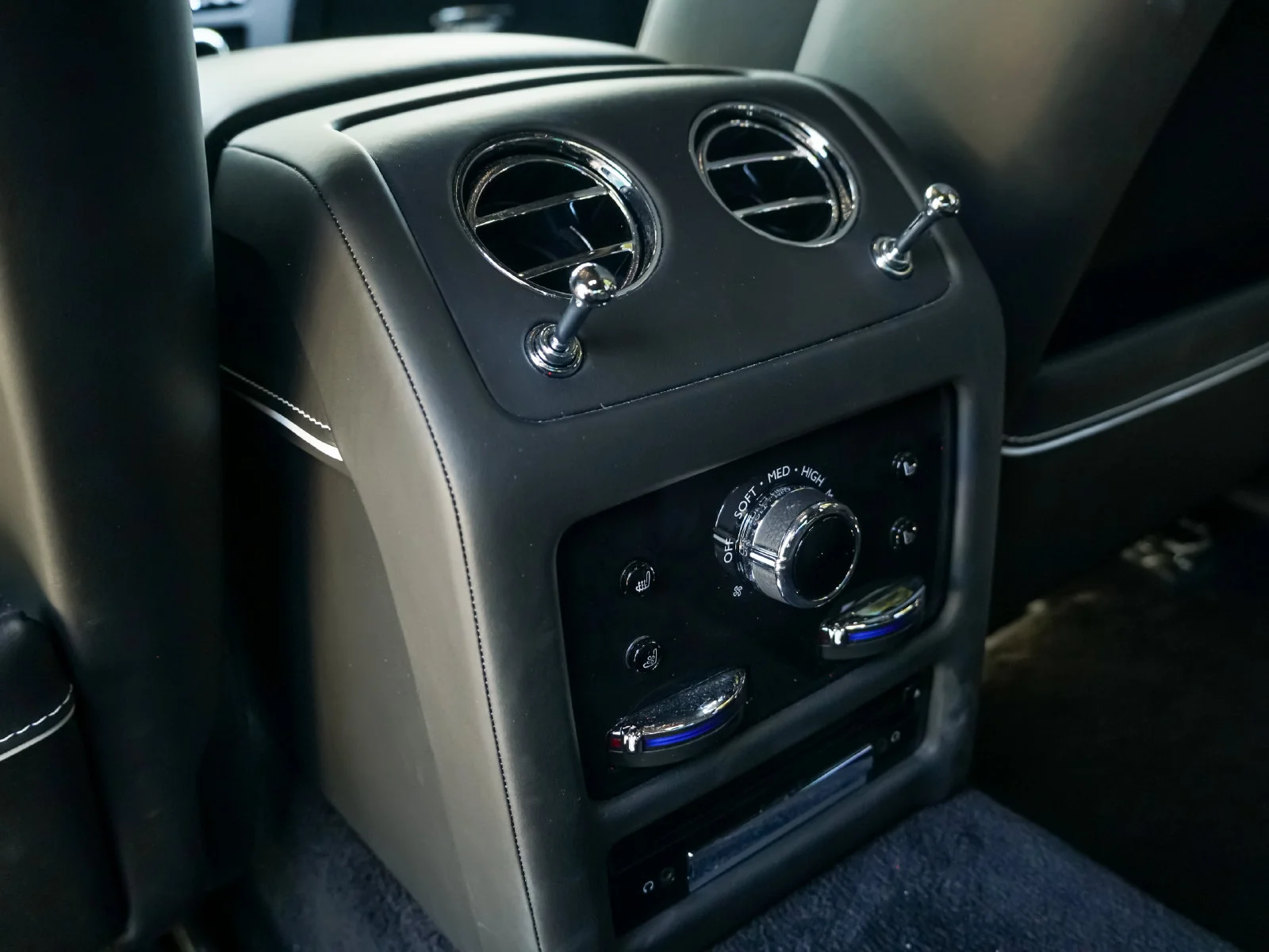 Certified Used 2021 Black Diamond Rolls-Royce  image 26