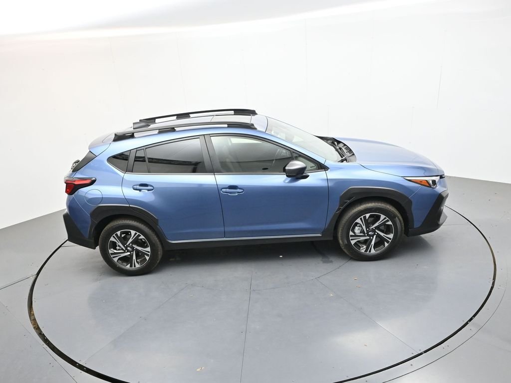 Used 2024 Horizon Blue Subaru Premium image 31