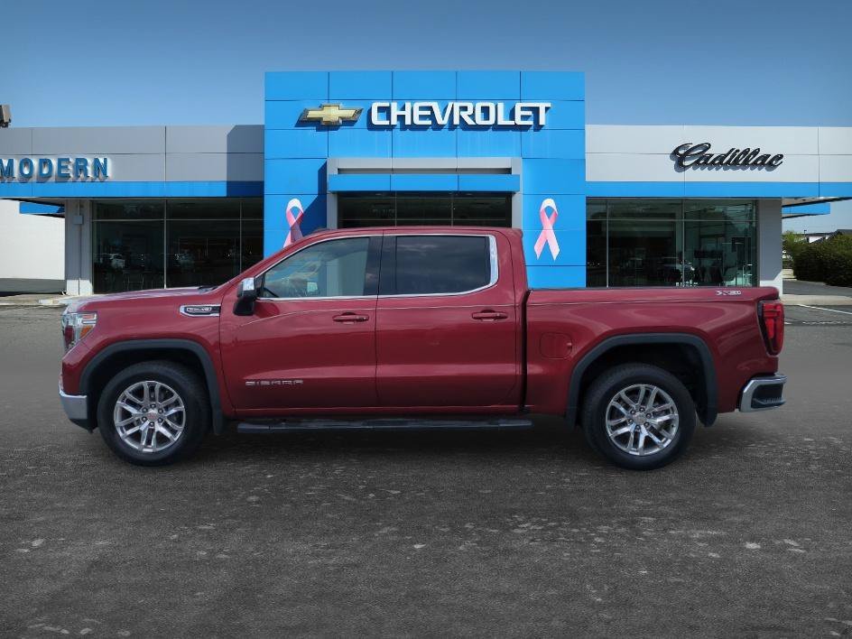 Used 2020 Red Quartz Tintcoat GMC SLE image 2
