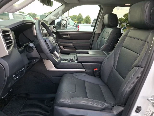 Used 2024 White Toyota SR5 image 13