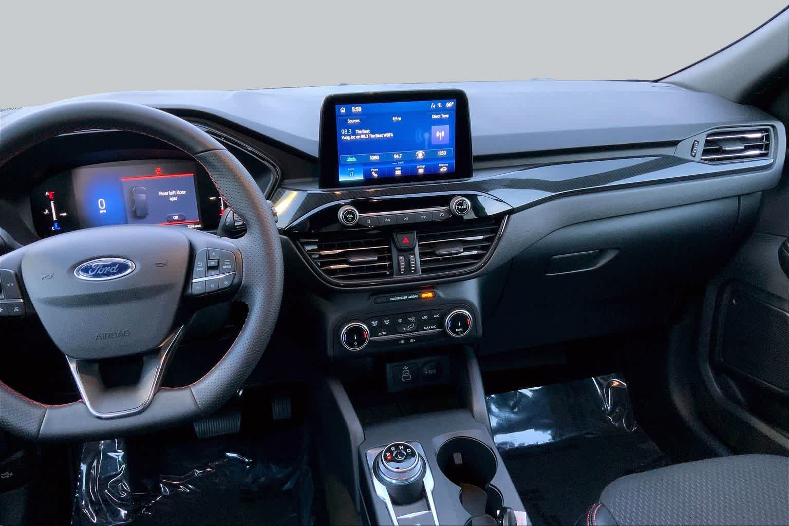 Used 2025 Agate Black Ford ST-Line image 7